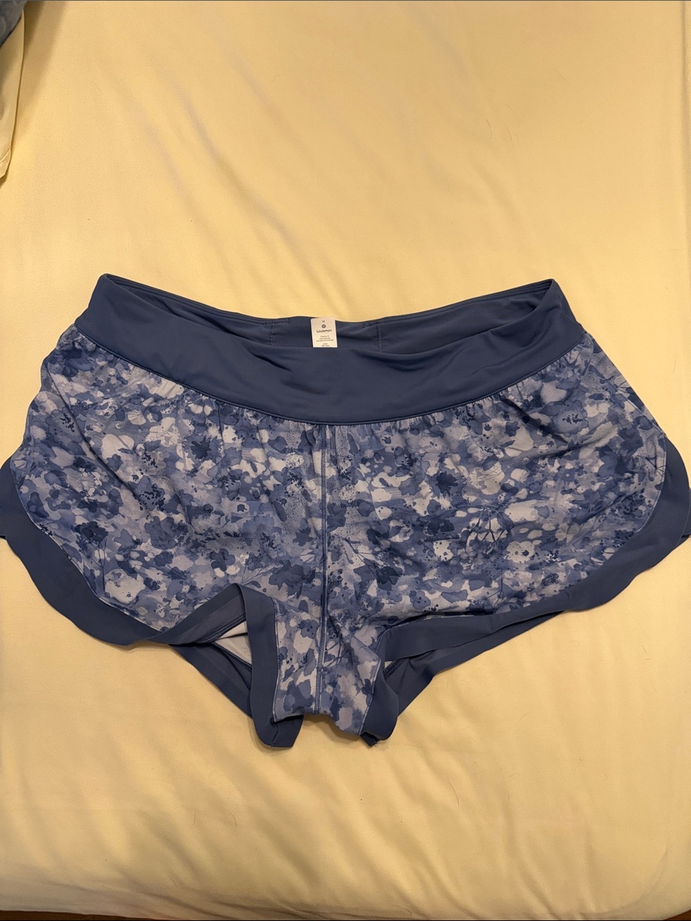 Women’s Lululemon Blue Floral Athletic Shorts
